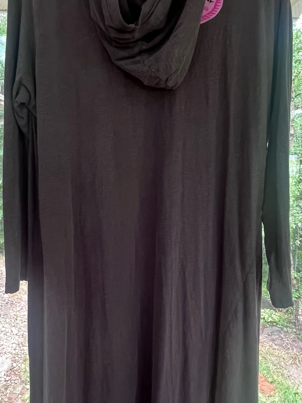 Magnolia Pearl Flor de la Passion hooded black dress - Picture 7 of 7